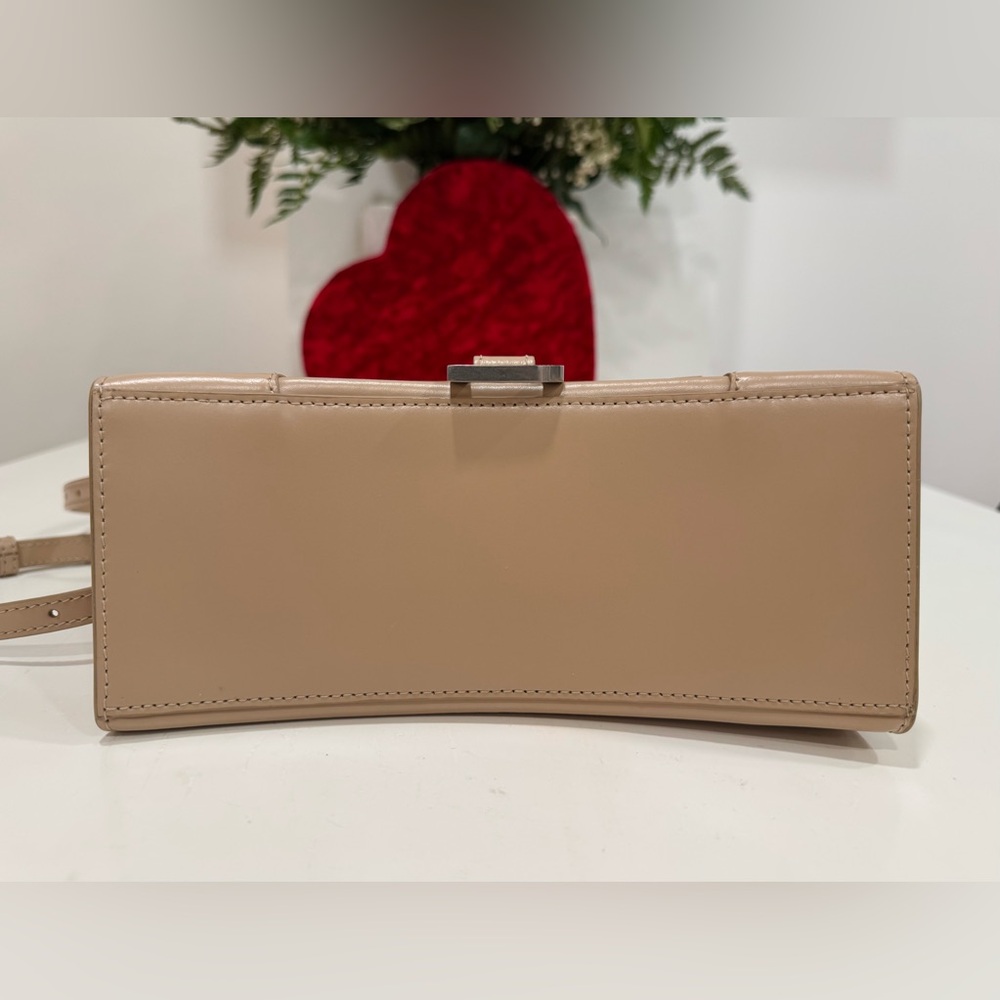 BALENCIAGA Hourglass Small Handbag in beige shiny box calfskin Bag - Picture 12 of 16